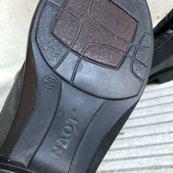 Naot frilly Oxford shoes loafers slip ons - Picture 3 of 5